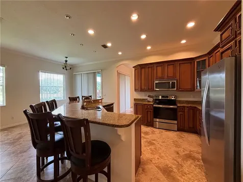 135 36th Court SW Vero Beach FL 32968