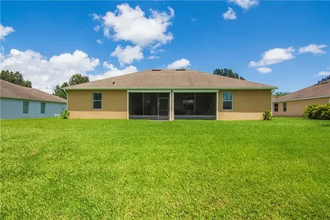 4415 9th Lane SW Vero Beach FL 32968