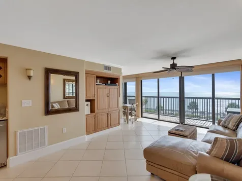 4141 Ocean Drive Vero Beach FL 32963