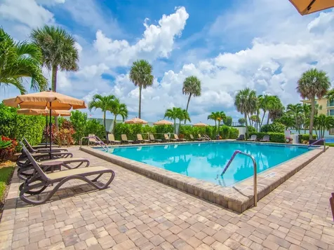 4141 Ocean Drive Vero Beach FL 32963