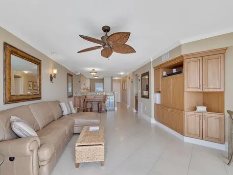 4141 Ocean Drive Vero Beach FL 32963