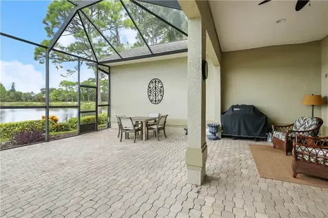 620 Bridgewater Lane SW Vero Beach FL 32962