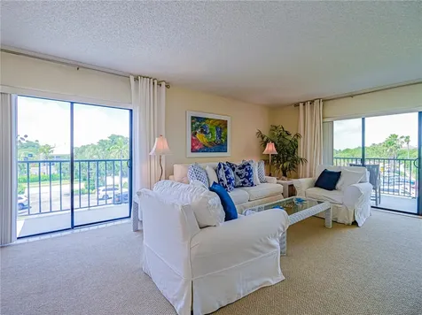 1700 Ocean Drive Vero Beach FL 32963