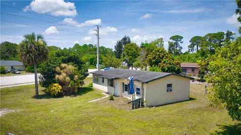 1056 9th Street SW Vero Beach FL 32962