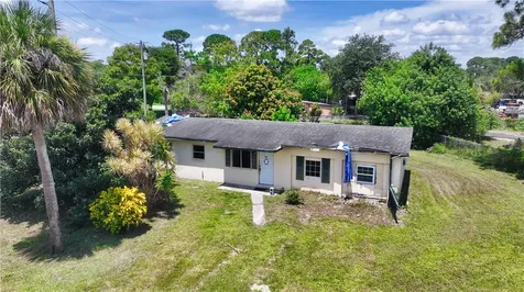 1056 9th Street SW Vero Beach FL 32962