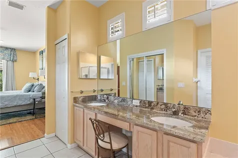 5005 E 1st Square SW Vero Beach FL 32968