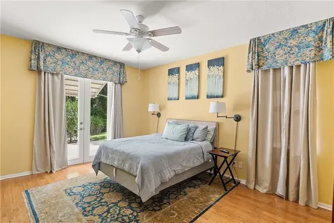 5005 E 1st Square SW Vero Beach FL 32968