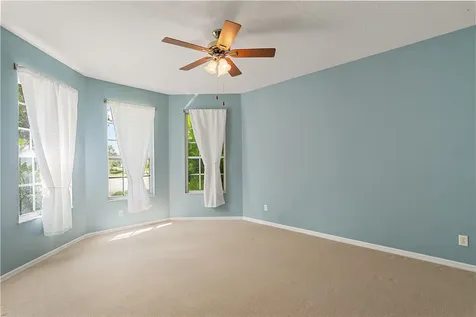 5005 E 1st Square SW Vero Beach FL 32968