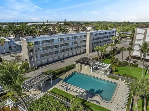 1536 Ocean Drive Vero Beach FL 32963
