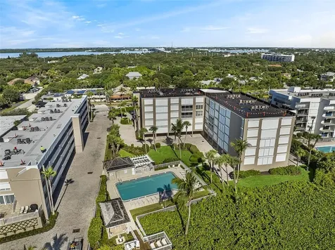 1536 Ocean Drive Vero Beach FL 32963