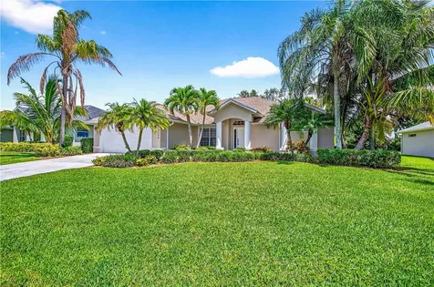 4730 Josephine Manor SW Vero Beach FL 32968