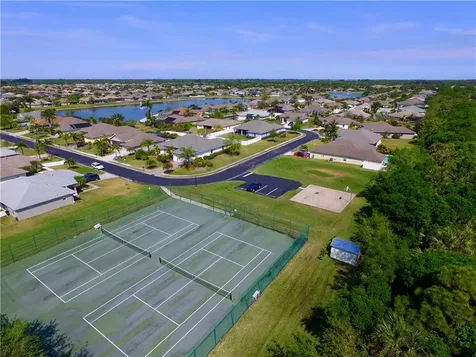 4730 Josephine Manor SW Vero Beach FL 32968
