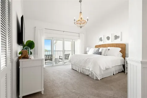 8880 N Sea Oaks Way Vero Beach FL 32963