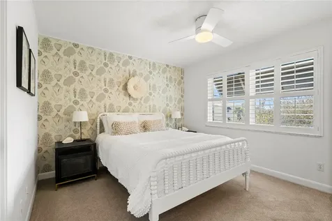 8880 N Sea Oaks Way Vero Beach FL 32963