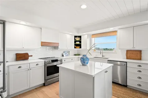 8880 N Sea Oaks Way Vero Beach FL 32963
