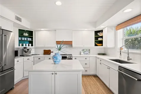 8880 N Sea Oaks Way Vero Beach FL 32963