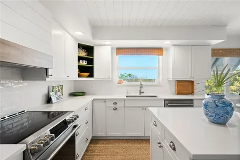 8880 N Sea Oaks Way Vero Beach FL 32963