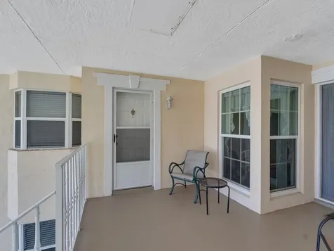 655 W Lake Jasmine Circle Vero Beach FL 32962