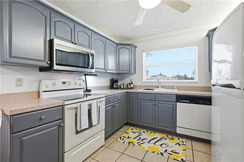 655 W Lake Jasmine Circle Vero Beach FL 32962