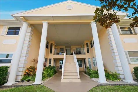 655 W Lake Jasmine Circle Vero Beach FL 32962