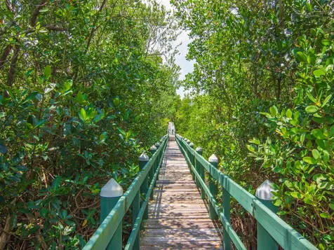 655 W Lake Jasmine Circle Vero Beach FL 32962