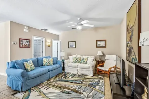 1288 Lexington Manor SW Vero Beach FL 32962