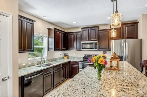 1288 Lexington Manor SW Vero Beach FL 32962
