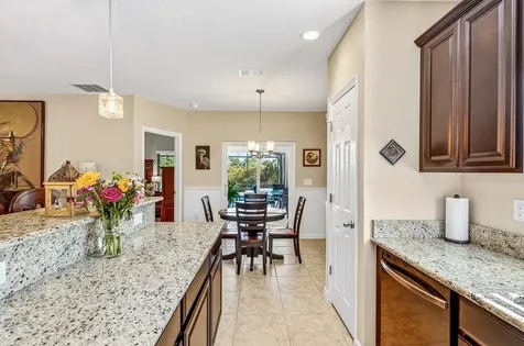 1288 Lexington Manor SW Vero Beach FL 32962