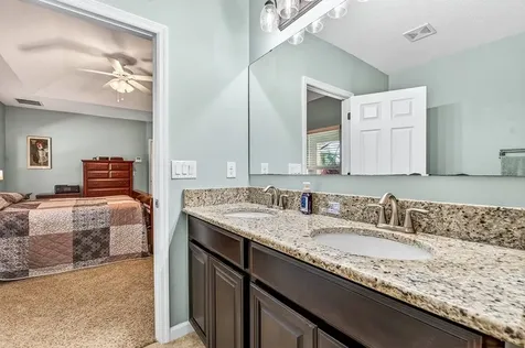 1288 Lexington Manor SW Vero Beach FL 32962