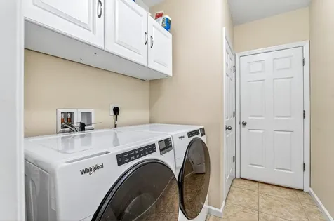 1288 Lexington Manor SW Vero Beach FL 32962