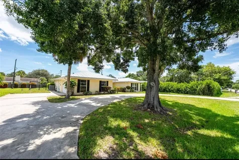 1426 34th Avenue Vero Beach FL 32960