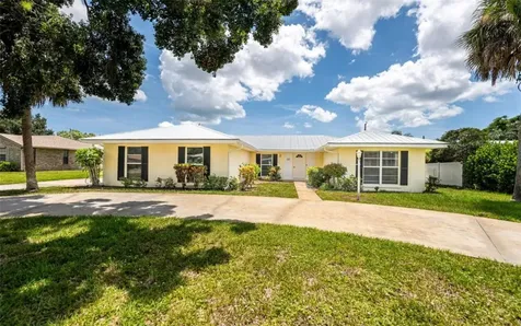 1426 34th Avenue Vero Beach FL 32960