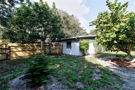 1352 13th Avenue Vero Beach FL 32960