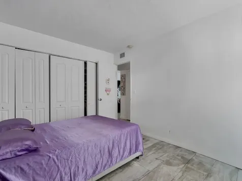 1555 14th Avenue Vero Beach FL 32960