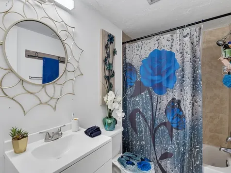 1555 14th Avenue Vero Beach FL 32960