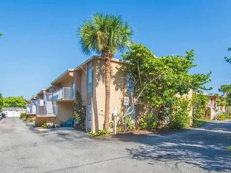 1555 14th Avenue Vero Beach FL 32960