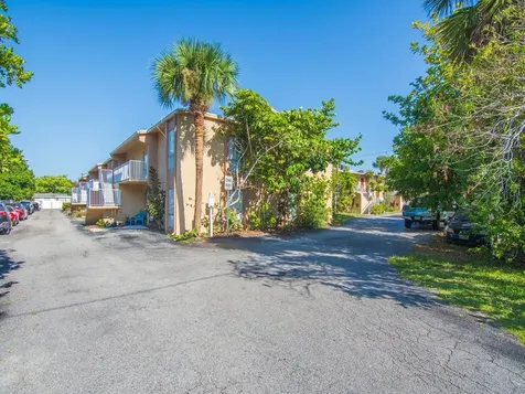 1555 14th Avenue Vero Beach FL 32960