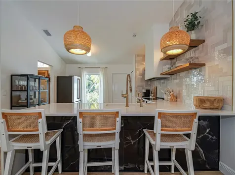 5150 9th Street Vero Beach FL 32966