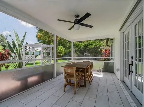 5150 9th Street Vero Beach FL 32966