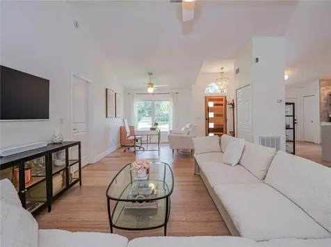 5150 9th Street Vero Beach FL 32966