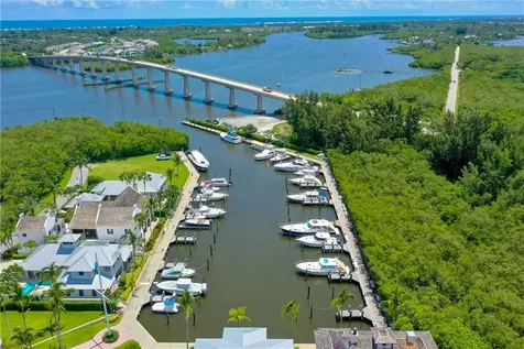 9260 E Marsh Island Drive Vero Beach FL 32963