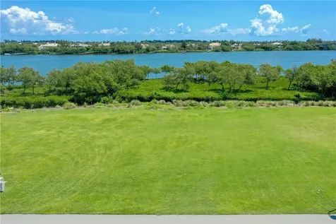 9260 E Marsh Island Drive Vero Beach FL 32963