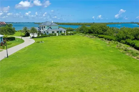 9260 E Marsh Island Drive Vero Beach FL 32963