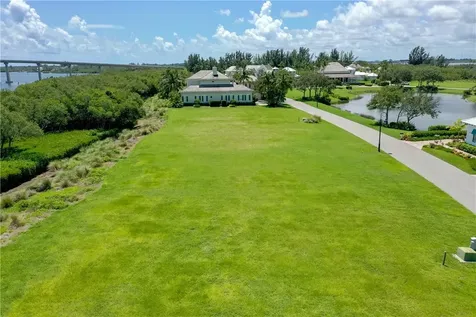 9260 E Marsh Island Drive Vero Beach FL 32963