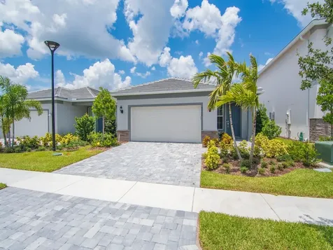 4520 Jolly Roger Manor Vero Beach FL 32967
