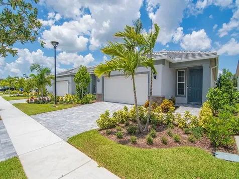 4520 Jolly Roger Manor Vero Beach FL 32967