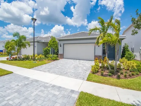4520 Jolly Roger Manor Vero Beach FL 32967