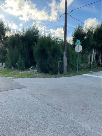 2432 42nd Street Vero Beach FL 32967
