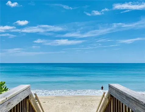 1315 Palmetto Court Vero Beach FL 32963