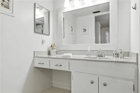 2737 Ocean Drive Vero Beach FL 32963